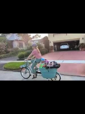 Family Biking 🫶🏼🫶🏼 #bucketbikeadventures #madsencycles #cargobike #abicyclecandomore 