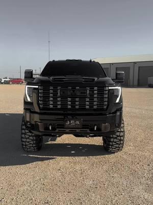 🫦 #denaliultimate #paintmatch #fastheadlights #2024gmc #bdssuspension #nitto #mudgrapps #5inlifton38s #jesenergy 