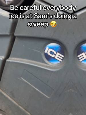 Ice at Sam’s Club 🧊 #fyp #DonaldTrump #ice #fyp #sam 