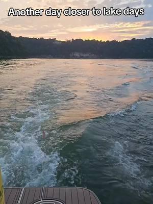 But who's counting? 🤷🏽‍♀️🤔🙋🏽‍♀️🛥️👙🌅 #lakecumberland #kentucky #sunset #summervibes #summerlover #myhappyplace #lck 