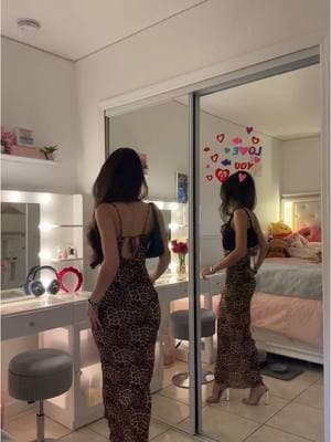 STUNNING DRESS🐆📸#fypツ #viral #fyp #OOTD #outfirinspiration #cider #foryoupage #viralllllll #dress #leapordprint 