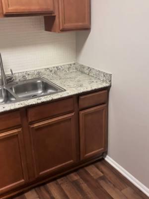 Greensboro, North Carolina Amber Ridge apartments one bedroom with two dens is on the market ##leasing##leasingagent##propertymanagement##property##greensboro##apartments##apartmenttour##propertymanager##leasing