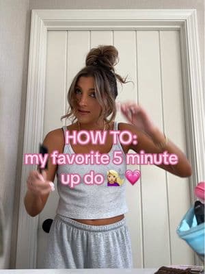 my FAV hairstyle when I want/need to wear my hair up 💗💇🏼‍♀️ #delaneychilds #hairtutorial #messybun