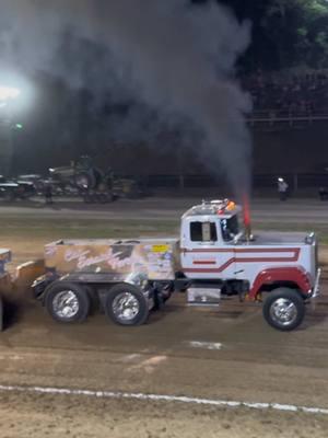 Super Semi at the Washington County Fair #cspullingpromotions #promote365 #diesel #fullpull #semi #bigrig #semipulling #sledpulling #pullingsled #pullingtruck #supersemi #chromedepot 