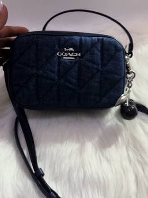 Demin camera bag!!! Super in!!! #purse #bag #tendencia #girlfashion #demin #moda #fashiontiktok #bolso #coach #aesthetic #loveshoping #chicas #minipurse #estilokaren 