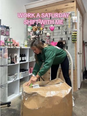 work my saturday shift with me at the shop ☕️📦💗 #cometoworkwithme #weekendshifts #workdayinmylife #asmrworkvlog #workroutine #fyp #workvlog #boutique #salesassociate #fypppp #creatorsearchinsights #trending #workmyshiftwithme #boutiquedayinthelife #saturdayshiftbelike #asmrworkwithme #unboxingnewarrivals #dayinmylife #saturdayworkvibes #work #weekendworking #boutiquesalesassociate @White Fox Boutique 