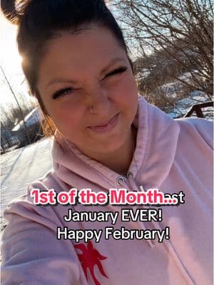 At least the sun is shining + the temps are above zero for the first time in 3 days! #1stofthemonth #alaska #sunshine #february #justjulie #bestiecommunity #foryou #fyp 