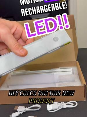 #motionactivated #undercabinetlight #KitchenHacks #kitchengadgets #kitchen #bathroom #closet #light #led #closetlight #rechargeable @Diomart 