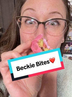 #ohheyyy get your @beckiebites asap!! Absolutely delicious and made with love! ❤️ Beckie Bites 609-276-6602 beckiebites@yahoo.com #ValentinesDay #galentines #palentines #beckiebites #thecitypulse The City Pulse #cakepops  https://youtube.com/shorts/Je1Wv57nl9g?si=cd2SIrbMofDt7gxB