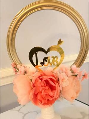 Easy Dollar tree centerpiece DIY #diyproject #dollartreediy #dollartreecrafts #centerpiecesideas #tabledecoration #tabledecorideas 