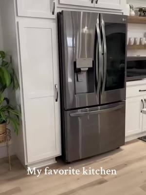 Love this kitchen. Hoping my new kitchen will turn out like this one. #modernfarmhouse ##farmhouse #Home #soldhouse #newhome #newconstructionhome #kitchen 