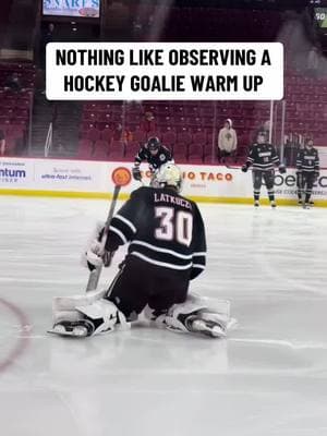 Hockey goalies have the most unique warmups in sports truly. #collegehockey #ncaahockey #omaha #nebraska #nebraskatok 