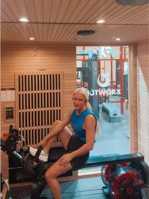 #hotthunder #hotworx #rowworkout #waterrow #hiitworkout #hii #hiit #thunder 