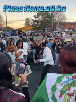 🇲🇽Así el apoyo de la gente en plaza fiesta 👏 en Atlanta Georgia #plazafiesta #atlanta #emigrantes #mexicanos #fyp #viral #hispanos #plazafiestaatlanta #latinos #mexicanosenusa ##georgia #apoyo #mexicanos🇲🇽 