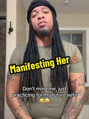 One Day 🤞🏽😜 #manifesting #futurewife #comehome #singledad #menwithlocs #singletok #miesposa  #hubbylove #bariatriccommunity #locs