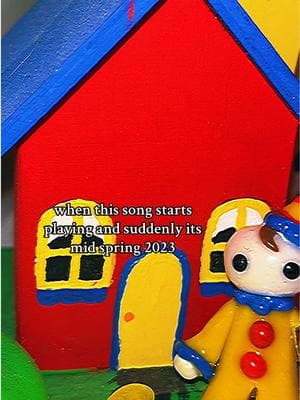 ignore the dust 😮  #kidcore#childhood#weirdcore#dreamcore#clowncore#nostalgiacore#nostalgic#nostalgia#childhoodmemories#dinodining#welcomehome  ⭐️ (tags for reach only, please don’t read into them too much!) ⭐️