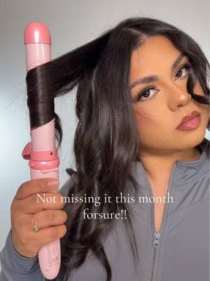 I almost missed it 😅 #firstofthemonth #manifest #wavytalk #wavytalkrotatingcurlingiron #rotatingcurlingiron #curlmakerpro 