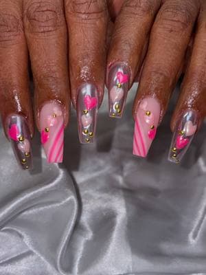 #creatorsearchinsights Home nail tech location south ozone park text 929-354-4678 to book an appointment. #ValentinesDay #fypシ #homenailtech #queensnailtech #valentinenails 