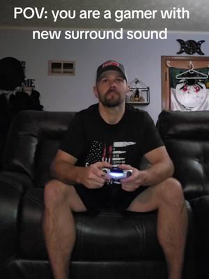 The sound is so much better in my living room!!#viraltiktok #funnyvideo #TikTokShop #ffyypp #tiktoker #viralvideo #foryoupage #streamer #GamingOnTikTok #gaming #ultimea #soundbar #sound #music 