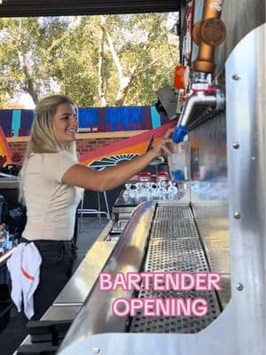 Happy Sunday Bar Lovers #pullingtaps #bartendersoftiktok #bartender #asmrsounds #asmr #restaurant #series #opening #fypシ゚viral #florida #bar #bartenderlife #asmrtiktoks #content #fy 