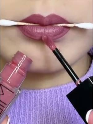 Tutorial for drawing lips #lipsticks #Popular  #lipstickrecommendation  #lipstickshow  #lipsticktutorial  #lipstick  #lipsticktesting  #lipstickchallenge  #beautymakeup  #Beautytutorial  #fyp 