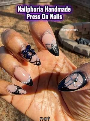 These handmade press on nails are some of the best I’ve worn to date! Great quality and can be reused! @Nailphoria did a phenomenal job with this design! Grab yourself some before they sell out‼️ #nailphoria #gelnails #gelpressonnails #acrylicpressonnails #handmadepressonnails #diypressons #nailsathome #pressonnailset #tiktokshopjumpstart #ttstastemakers #tiktokshoploveatfirstfind #tiktokshopcreatorpicks #vday #spotlightfinds #valentinesdaynails 