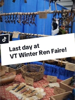 Today is the LAST DAY to visit me in person until my summer faire season! If you’re in the Essex Junction, Vermont area, come out and see me at the VT Winter Ren Faire. Yesterday was so amazing and I got to see so many new faces🖤 Let’s make today even better! #leather #leatherwork #leathercraft #leatheraccessories #style #fashion #larp #renfaire #leatherfashion #fantasycore 