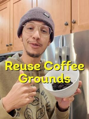 Don't toss those used coffee grounds! ☕ Dry them out and stick them in your fridge to neutralize odors—just like baking soda. After a day, sprinkle them in your garden for a zero-waste fertilizer. Easy, sustainable, and totally free! ♻️ #ZeroWaste #Coffee #CoffeeGrounds #FoodWaste #LitterGrant #WinchesterVA