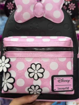 Have you seen the newest Minnie Mouse mini backpack? 🩷 #loungefly #minniemouse #disney #daisies #polkadot #pink #shopping 