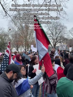 Now is the time to support our people the most, we will not be silenced! 🇸🇻🇲🇽🇵🇷🇵🇪🇭🇳🇬🇹🇳🇮 #wethepeople #firstgeneration #dcprotest #endmassdeportation #speakup #keepfamiliestogether #winterboots #cutewinterboots #immigration #protest #washingtondc #feb2protest #latinos #heretostay 