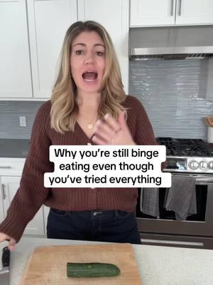 What you’ve done actually makes binging worse. You can head to myprofiIe for the tooIs to end this for good #mindfuleating #overeatingtips #overeating #foodfreedom #stopovereating #mindfuleatingtips 