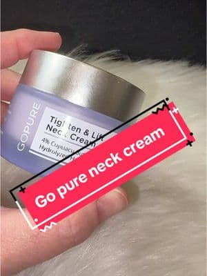 Grab you this go pure if you do not want to end up with a turkey neck at the age of 40 this works absolutely amazing for me and I know it can work for you. #gopure #neckcream #tighteningcream 