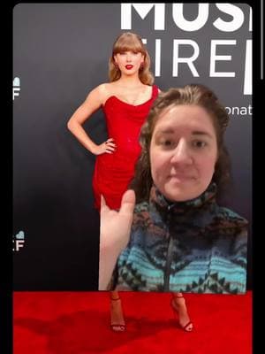 #greenscreen dangggggg girl! #grammys #taylorswift #taytay #taylorgrammys #swifttok #whatifheswrittenmineonmyupperthigh 