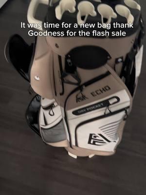 #golf #golftiktok #golftok #golfbag #askechogolfbag 