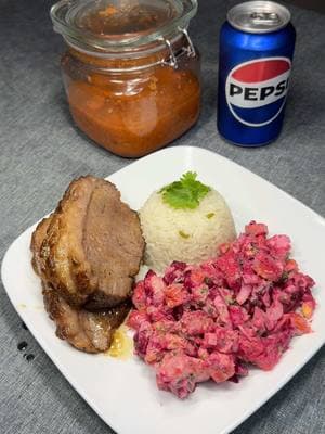 PICAÑA al horno con ensalada rusa para almorzar Face ;Blandon Esther #picaña #picanha #almuerzo #cooking #foodtiktok #Recipe #latina #latinastiktok #usa🇺🇸 #nicaenusa🇳🇮🇺🇸 #Recipe #blandonesther #recetas #almuerzos 