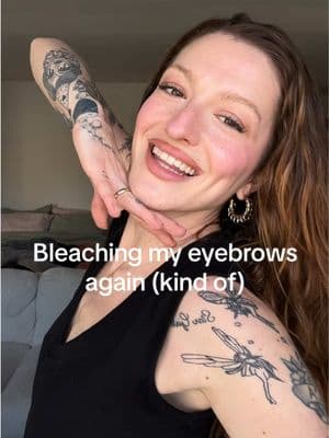 Do you not get bored of your look after like a month without change??? #bleachedeyebrows #eyebrowbleach #eyebrowtutorial 