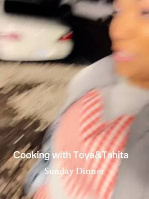 #Ribs #Raleigh #cookingwithToya&Tahita#fy #hospitality #weHadABall#Toya#sheisSoHumble#chef #cookingShow#sponsorme #imwilling #54yearsYoung #sundayDinner