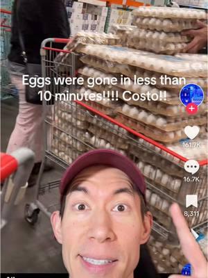 The Costco scalpers have moved on from Pokémon to do Poke… eggs? 🥚 🍳 #costcoscalpers #pokemoncards #egghatching #eggscalping 