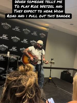 Daddy Koe #koewetzel #selfish #Love #livemusic #privateshow #capegirardeau @Koe Wetzel 