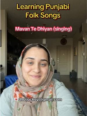 Mavan Te Dhiyan 💐 trying to learn more Punjabi folk this year! #dholjockey #punjabi #pakistan #pakistani #dholki #punjabifolk #mehndi #dholkisongs #mehndiscene #dholkinight #pakistani_tik_tok #shaadikegeet #dhol #dholi 