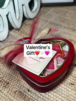 Link In Bio❤️ #giftideas #gift #gifting #giftgiving #giftguide #giftwrapping #giftingsolutions #giftingmadeeasy #valentines #ValentinesDay #valentinesgift #valentinesgiftideas  #giftforher #giftsforhim #vday #vdaygifts #vdaygiftideas #teachergifts #clientsgifts #popby #giftgiving #giftbasket #giftbasketideas  #valentinegiftsforhim #valentinesgiftsforher #valentinesdaygiftguide 