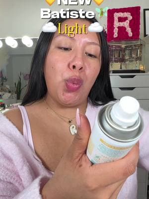 #BatistePartner @rocio.roses tests out our NEW Batiste Light dry shampoo! ☁️✨🍈 Our new lightweight formula is a game-changer for our dark-haired girlies! Will you be giving it a try? #batistelight #batiste #batistedryshampoo #lightdryshampoo #invisibledryshampoo #dryshampoofordarkhair #dryshampooforcurls #rocioroses #rociosoria