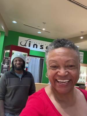 Stocking up son some skincare products!  #raleighnc  #buylocal #supportsmallbusiness #supportblackbusiness #blackownedbusiness #justcallmichelle #movetonorthcarolina @Jinsa Essentials 