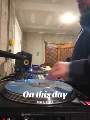 #turntablism #fyp #fypシ #turntablist #skratching #skratch #instrumental #tiktokdj #skratchdj #scratching #skratchtok #dj #listenwithheadphones #scratchsociety #turntable #remix #hiphop 