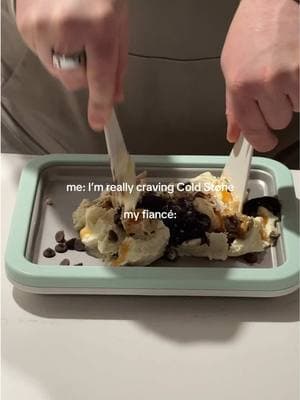 reminder: if he wanted to, he would 🤗 @Cold Stone Creamery we need your expertise on the ice cream to topping ratio #couplegoals #couplecomedy #DIY #diyrecipe #coldstone #KitchenHacks 