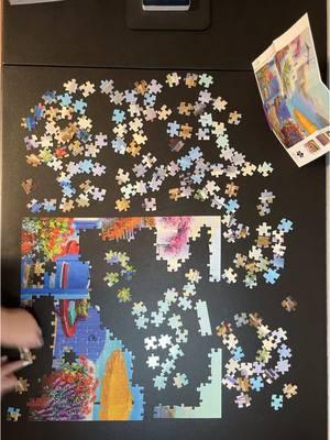 Let the 300 piece puzzle practice begin! My goal is under 75 minutes, that’s where I need to be for Saturday. ##training##speedpuzzling##jigsawpuzzles##puzzle##timelapse