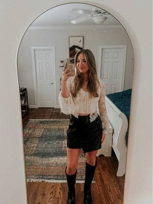 get ready with me for Phantogram concert ✨  #Phantogram #concert #blackoutdays #whenimsmallphantogram #theRitz #raleighNC #fyp #fun #cutefits #geteeadywithme  @Phantogram 