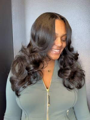 LOVE how this turned out! Service: Traditional Quickweave with leave out Bundles: @purhairextensions  • • #fyp #katyhairstylist #katysalon #katytx #houstonhairstylist #katyhair #cypresshairstylist  #richmondhairstylist #hairinspo #quickweave 