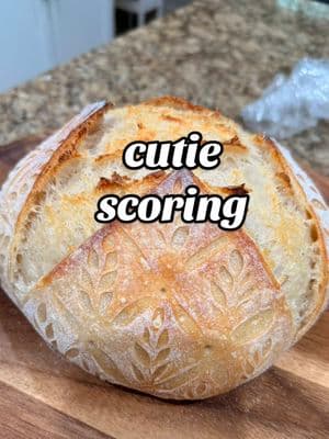 This is a fun one to do! 🙌🏻  #sourdough #sourdoughbread #sourdoughtiktok #sourdoughtok #sourdoughscoring #sourdoughinspo #sourdoughstarter #sourdoughforbeginners #sourdoughhelp #sourdoughbaking #sourdoughdesigns 