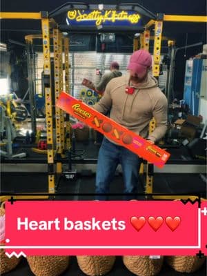 My hearts ❤️ #dad #valentine #live #family #heart #health #Love #father #figure #hope #happy #basket #boobasket #baby #babies  #chocolate #hearts #happiness 